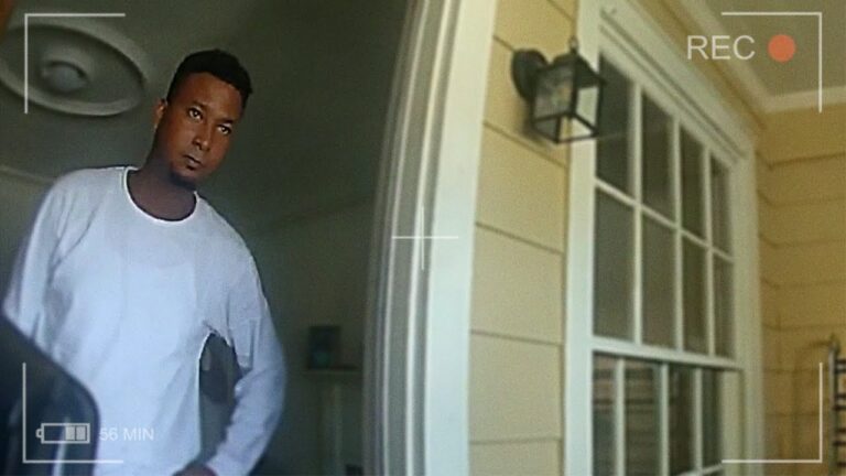 Woman Discovers Her Roommate’s Sick Secret